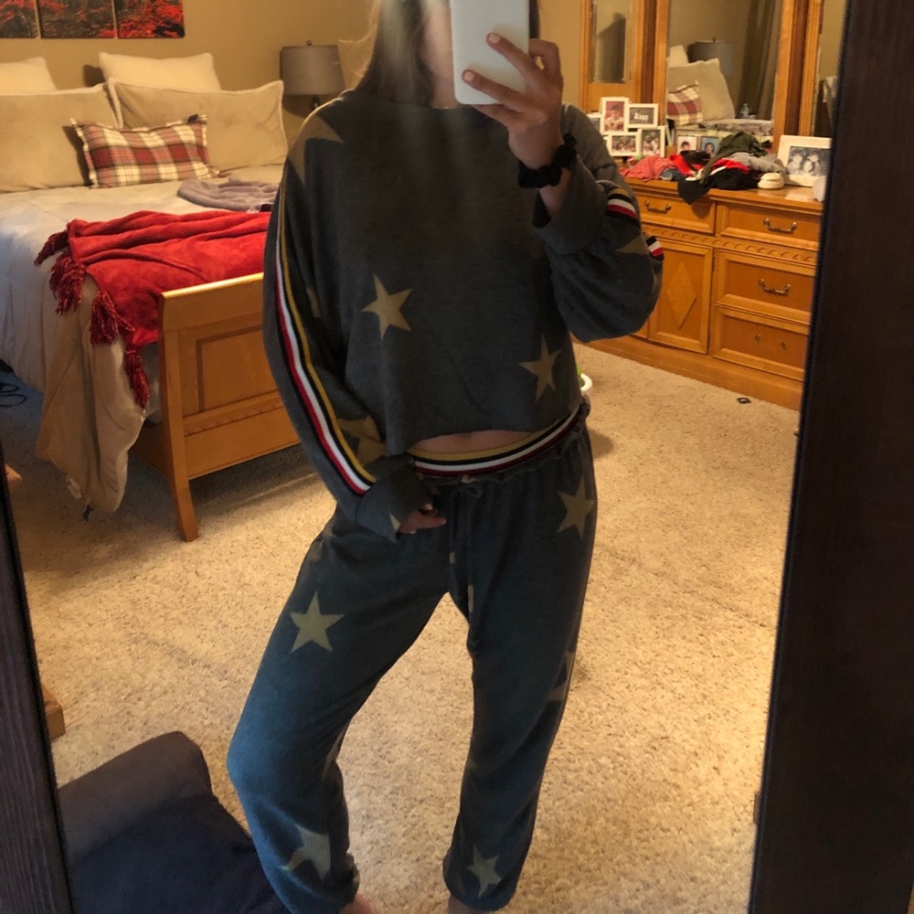 Star sweatsuit